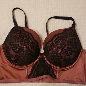 Black and pink lace bra torrid